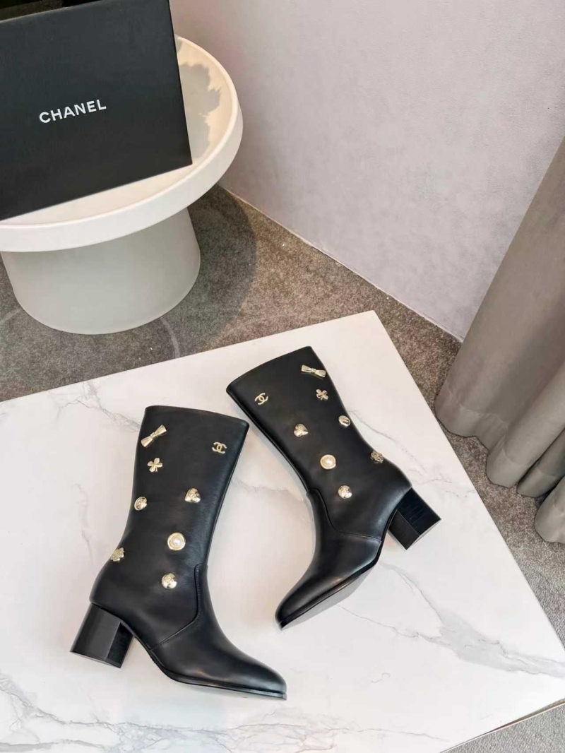 Ch**el boots